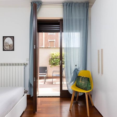 Appartamento Terrace Milan Con Parcheggio Incluso Esterno foto